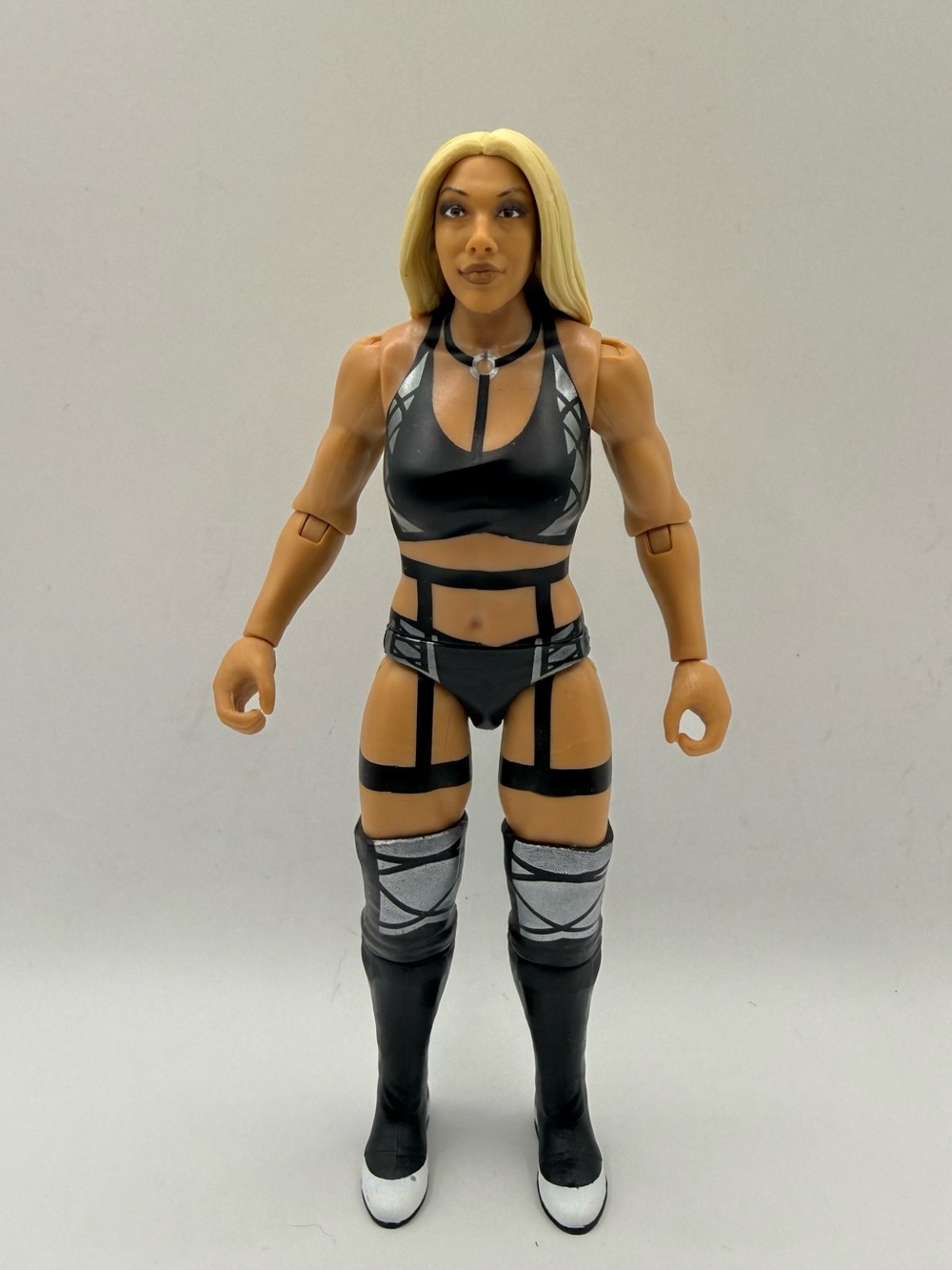 2024 WWE Mattel Main Event Series 151 Thea Hail